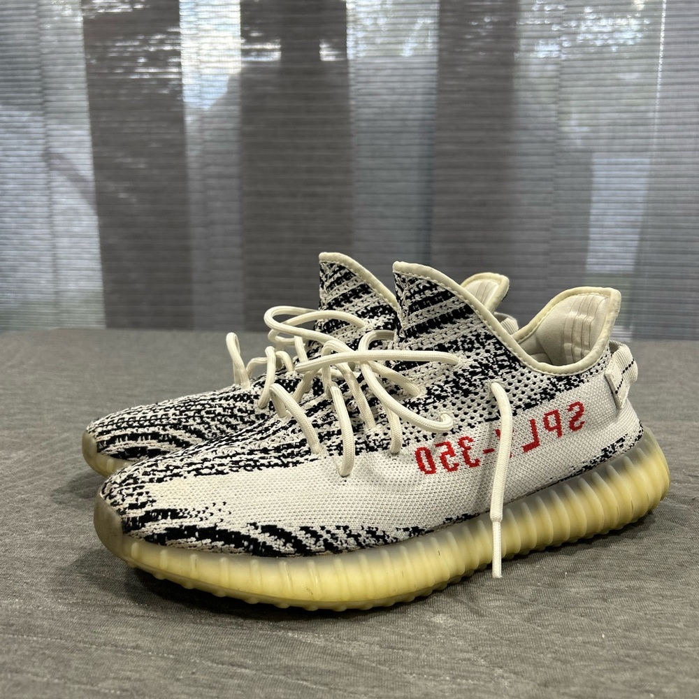 Adidas Yeezy Boost 350 V2 “Zebra” Size 11 M